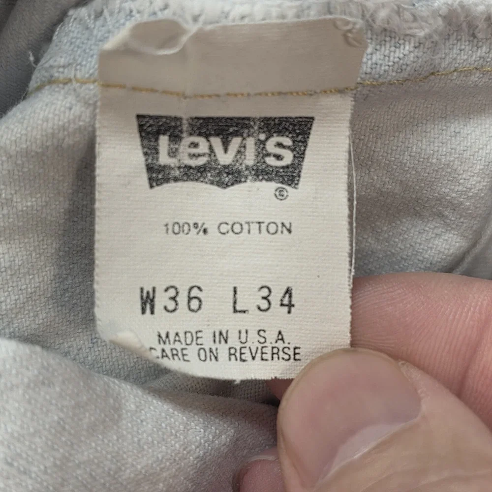 Levis perfectly broken
